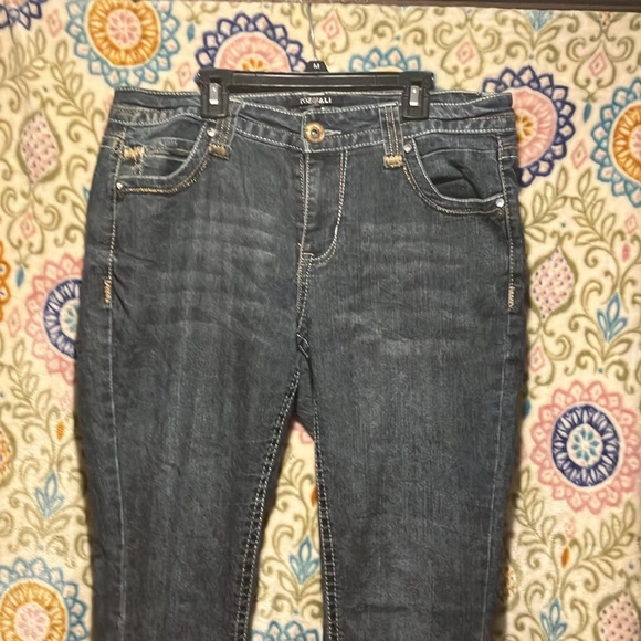 Roz& ALI size 8 women’s jeans - Picture 6 of 6